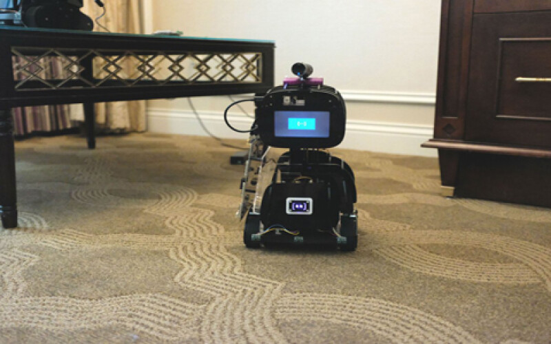 Американский стартап представил робота для программистов