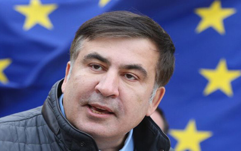 Низка політичних партій наполягають на поверненні Саакашвілі до України