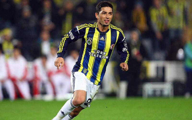 Турецького футболіста Озтюрка запідозрили у вбивстві, його розшукує поліція