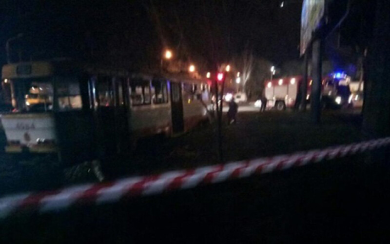 В Одессе загорелся трамвай с пассажирами. Видео