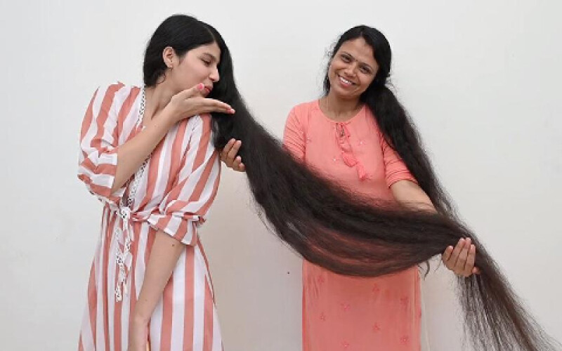 Мешканка Індії, яка встановила рекорд по найдовшим волоссям, вирішила їх обстригти