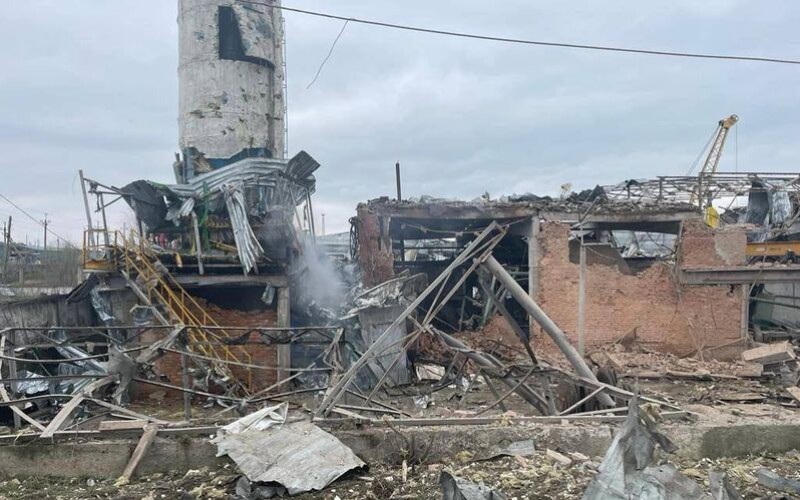 Російські терористи завдали ударів авіаційною бомбою по Запорізькій області