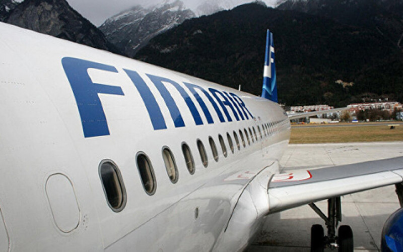 Молния ударила в самолет Finnair