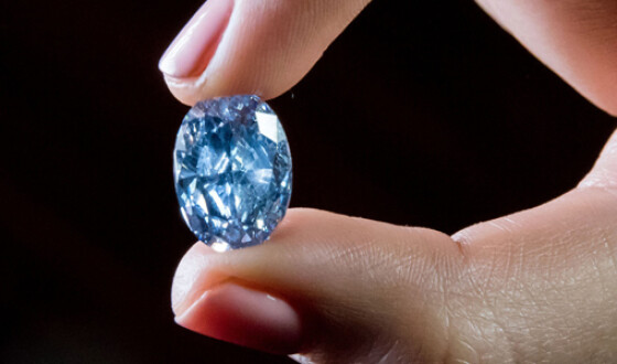 Разгадана тайна формирования голубых бриллиантов