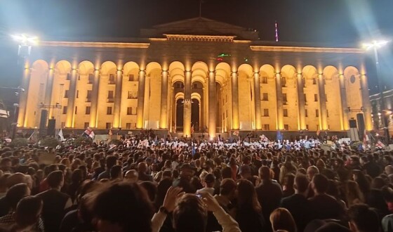 У Тбілісі тривають протести проти закону про «іноагентів»