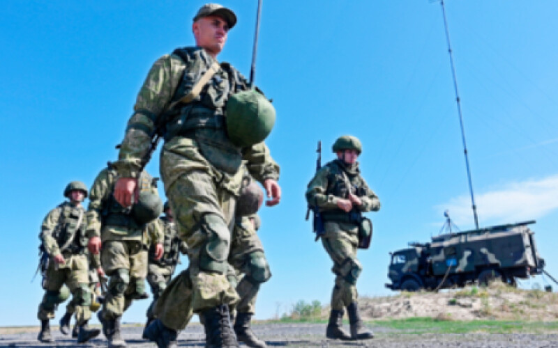 Розвідка підозрює, що Росія готує вторгнення в Україну