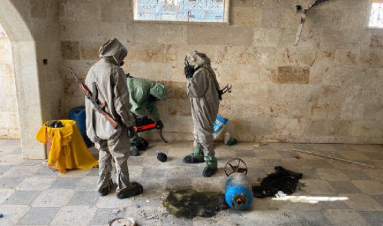 Хімічні речовини бойовиків для атаки в Сирії показали на відео