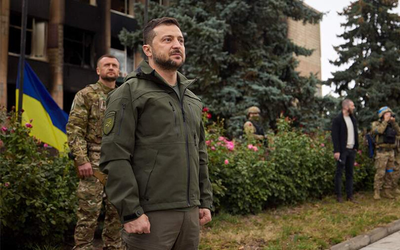 Зеленський доручив створити у Луганській області 20 військових адміністрацій