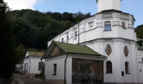 В Киеве из-за вспышки коронавируса закрыли женский монастырь